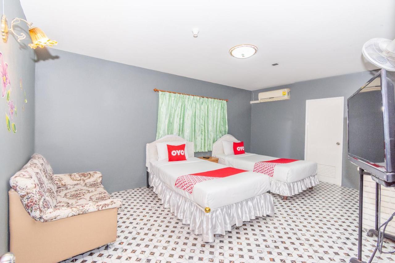 Oyo 712 Baandin Resort Phetchaburi Bagian luar foto