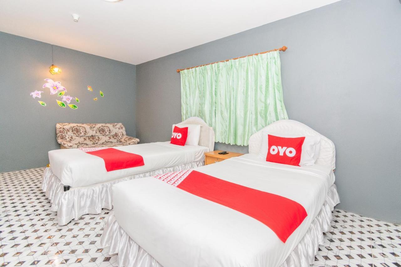 Oyo 712 Baandin Resort Phetchaburi Bagian luar foto
