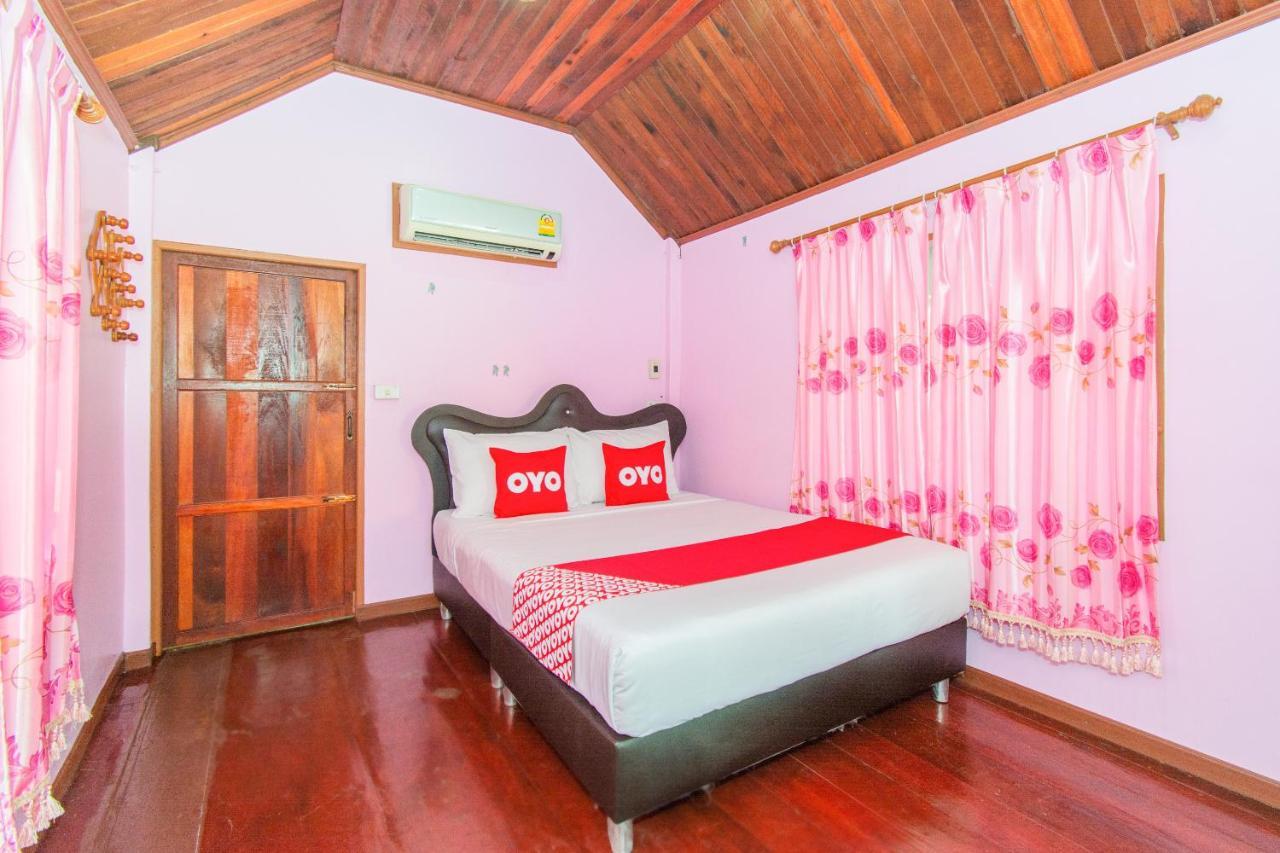 Oyo 712 Baandin Resort Phetchaburi Bagian luar foto